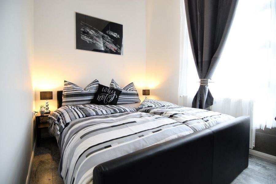 Lea Apartment - Free Parking In Front For 2 Cars زغرب المظهر الخارجي الصورة
