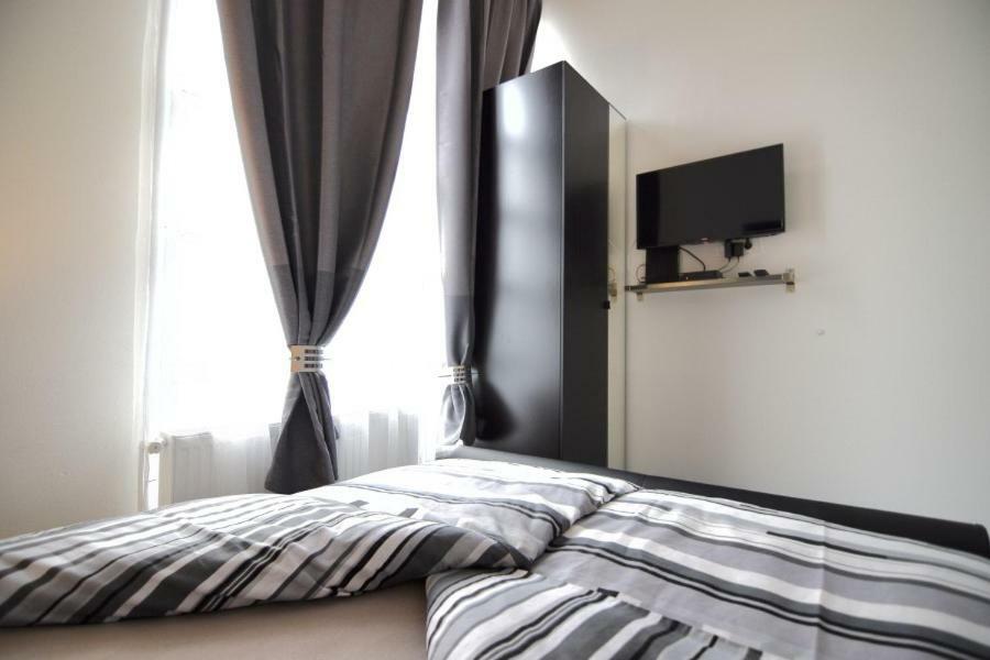 Lea Apartment - Free Parking In Front For 2 Cars زغرب المظهر الخارجي الصورة